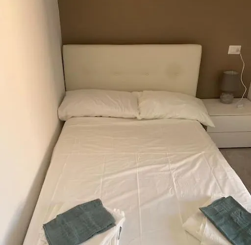 Candia House Apartment *