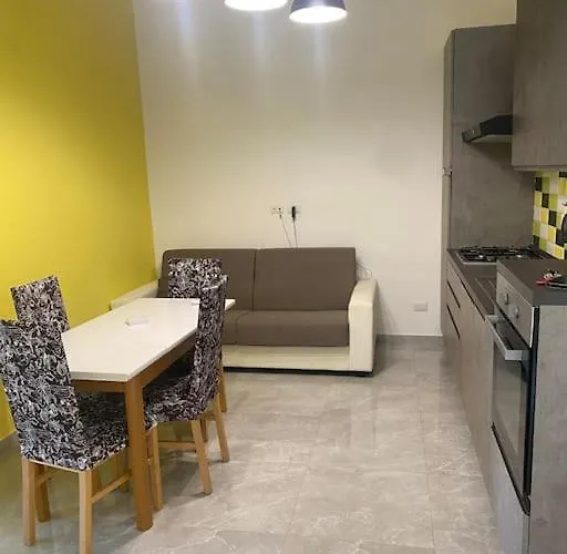 Apartment Candia House *