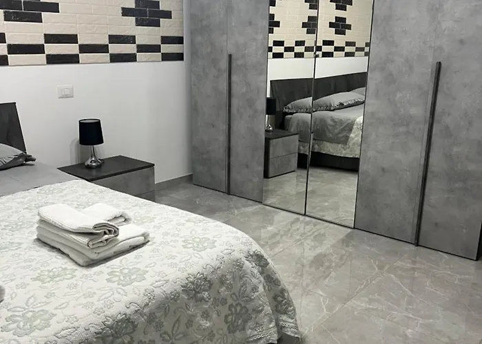 Apartment Candia House *